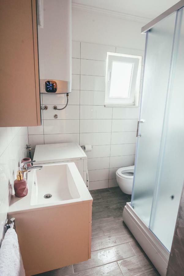 Apartments Js Bibinje Eksteriør billede